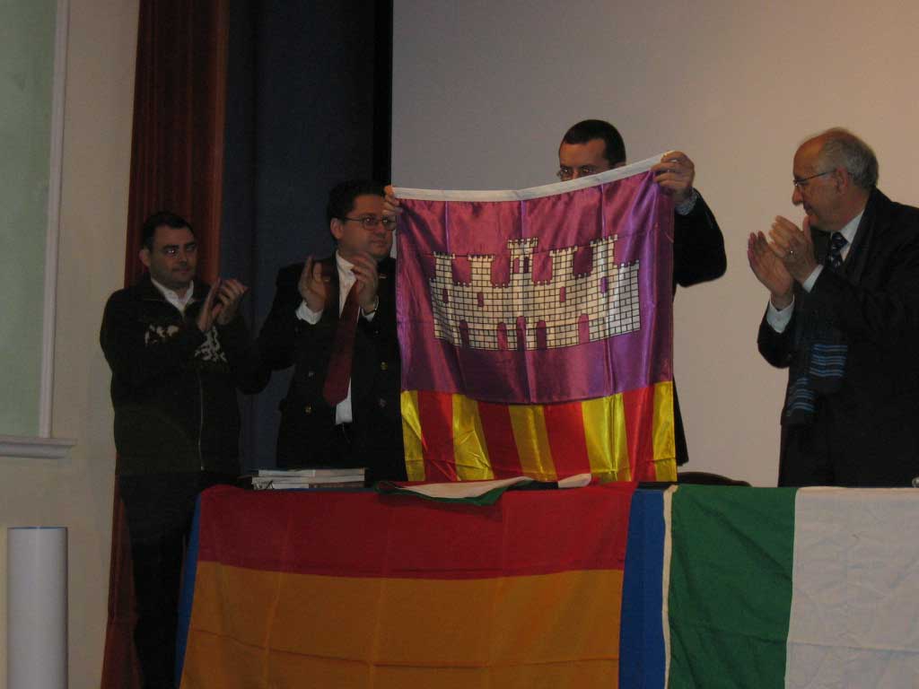 Bandera_de_Mallorca.jpg, 66 KB
